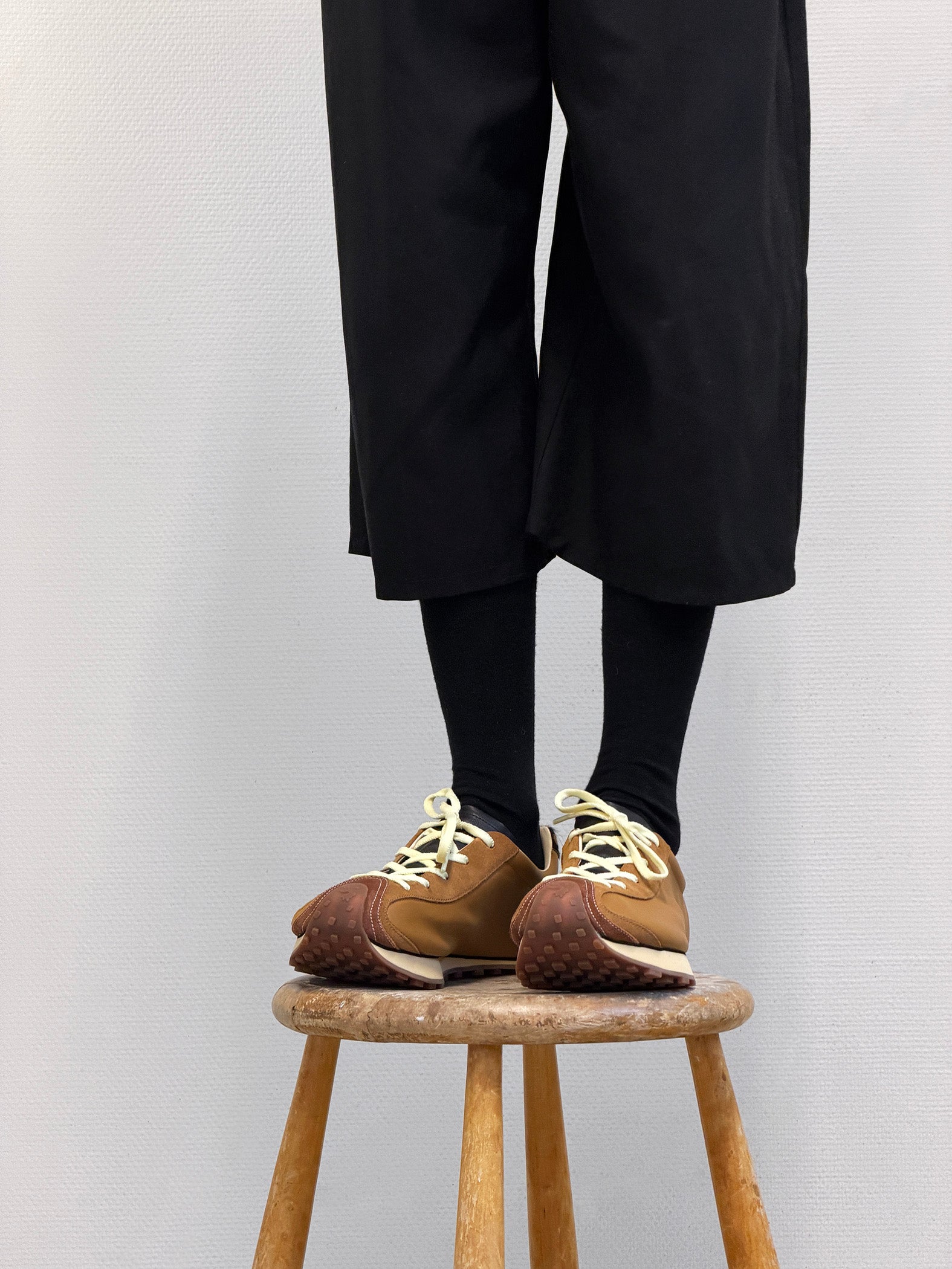 Heel Drop Racer in Camel MS-003-04