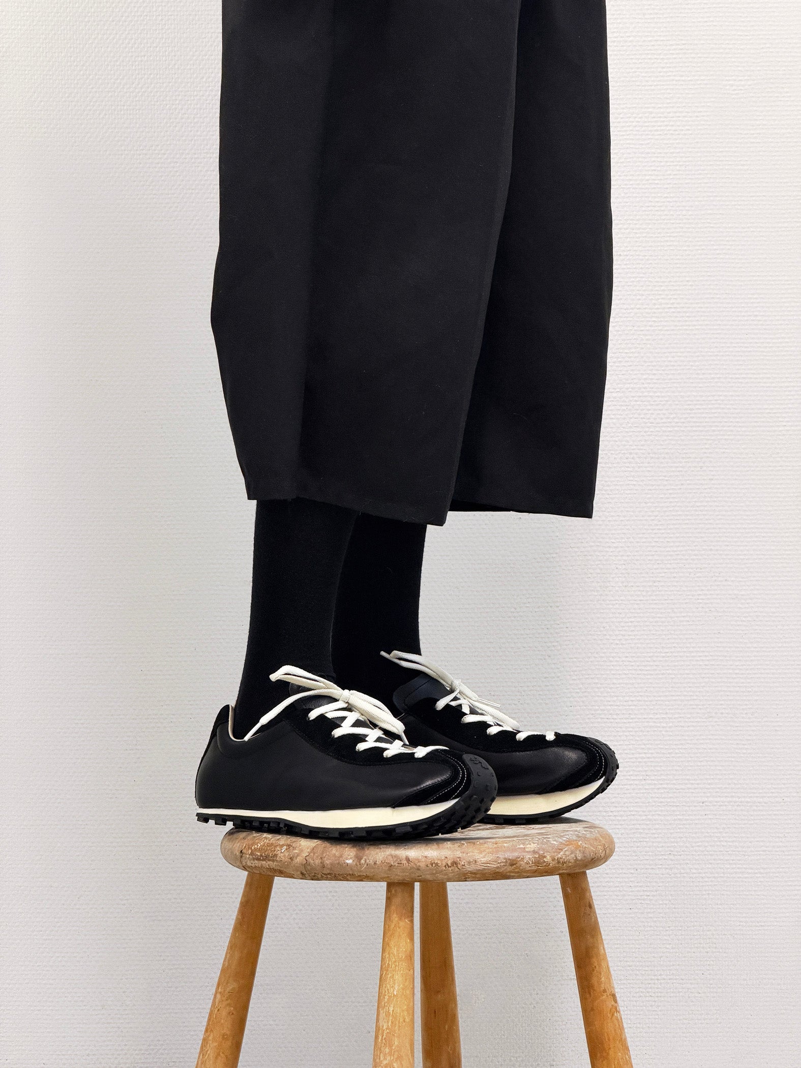 Heel Drop Racer in black MS-003-01